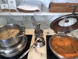 香港のキャセイパシフィック航空ラウンジ