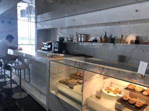 香港のキャセイパシフィック航空ラウンジ